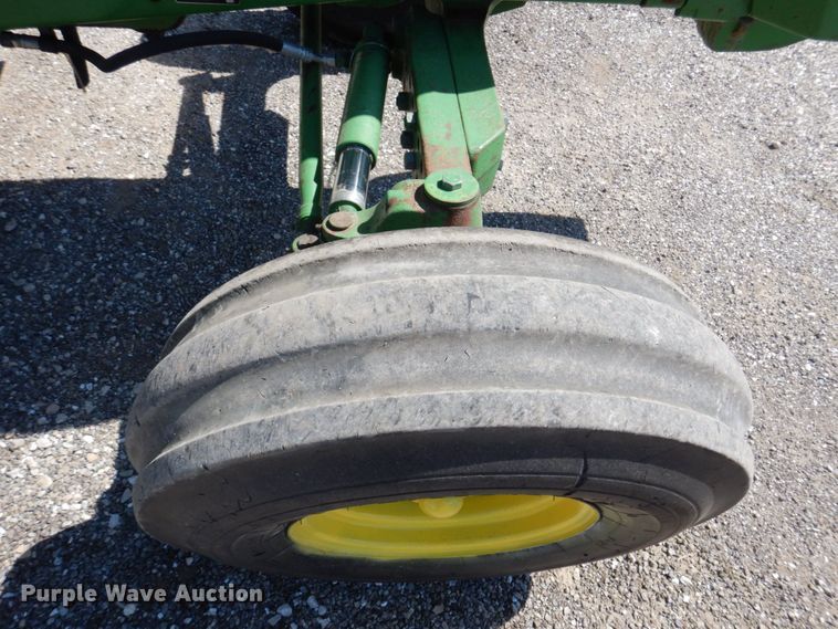 image for item DP5488 2002 John Deere 6420  tractor