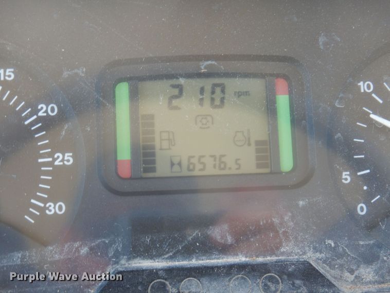 image for item DP5492 John Deere 7130  MFWD tractor