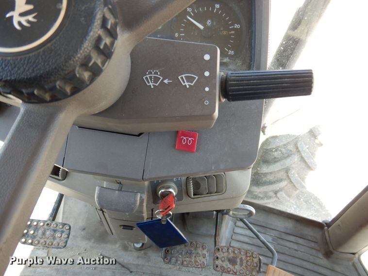 image for item DP5492 John Deere 7130  MFWD tractor