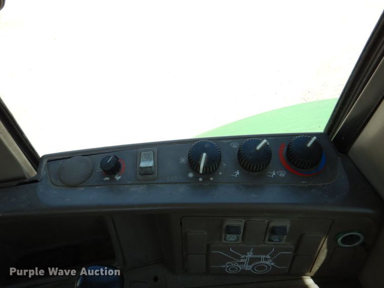 image for item DP5492 John Deere 7130  MFWD tractor