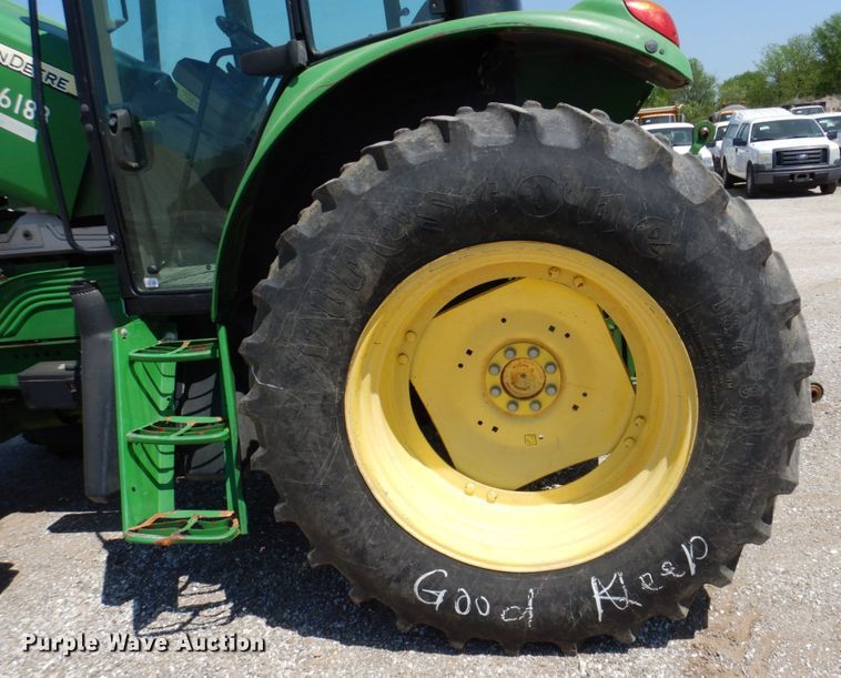 image for item DP5492 John Deere 7130  MFWD tractor