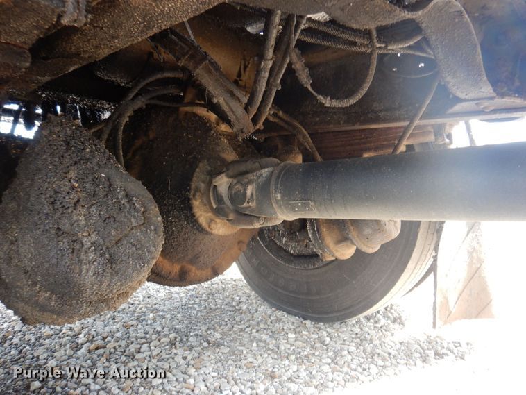 image for item DP5496 2005 Chevrolet C7500  oil distributor truck