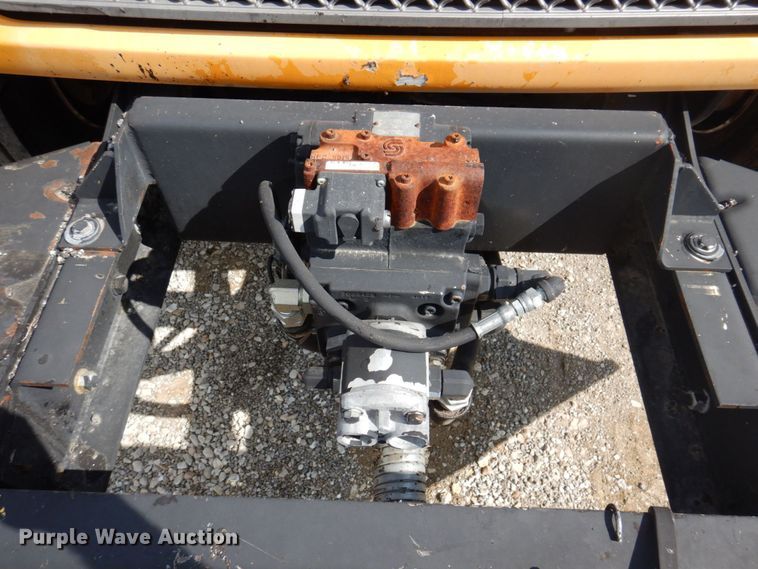 image for item DP5496 2005 Chevrolet C7500  oil distributor truck