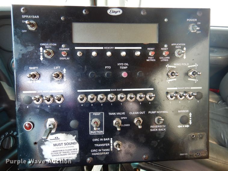 image for item DP5496 2005 Chevrolet C7500  oil distributor truck