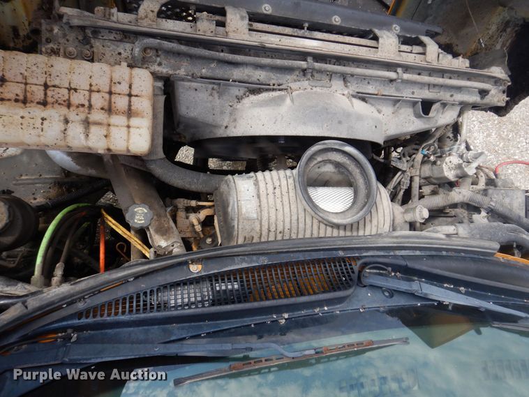 image for item DP5496 2005 Chevrolet C7500  oil distributor truck