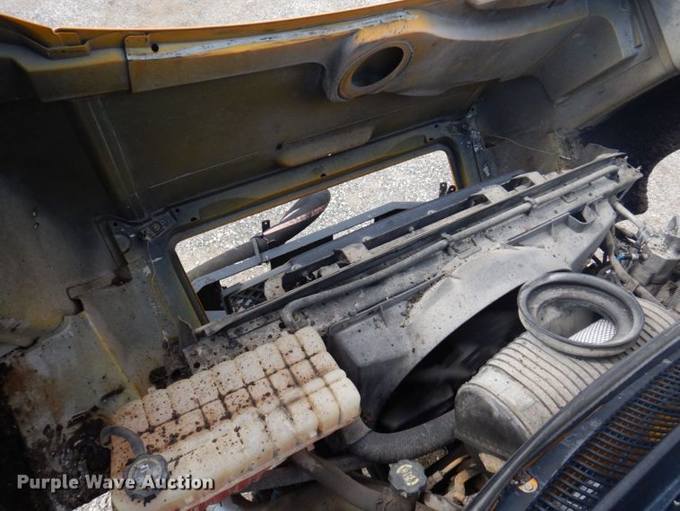 image for item DP5496 2005 Chevrolet C7500  oil distributor truck