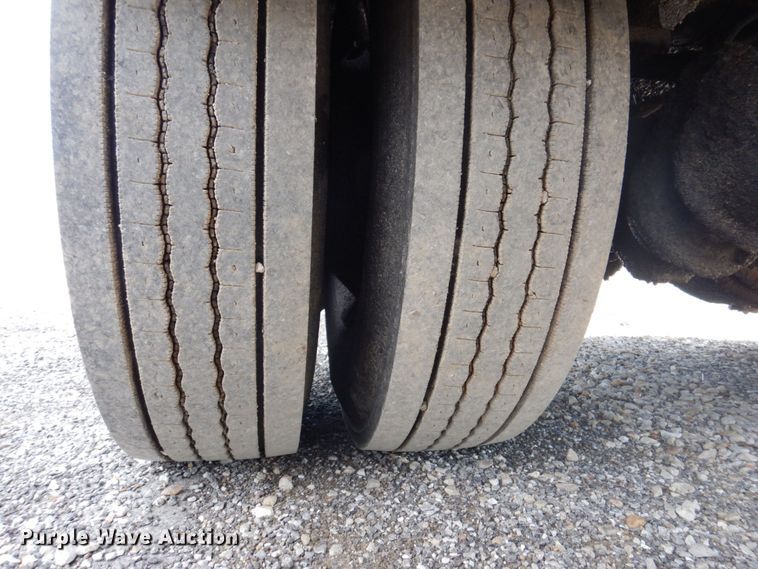 image for item DP5496 2005 Chevrolet C7500  oil distributor truck