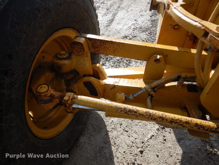 image for item DP5546 2005 Caterpillar 140H VHP  motor grader