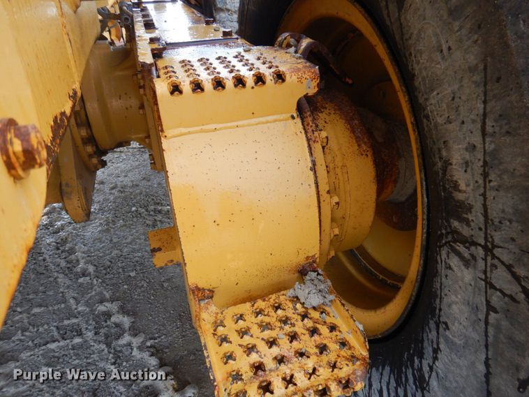 image for item DP5546 2005 Caterpillar 140H VHP  motor grader