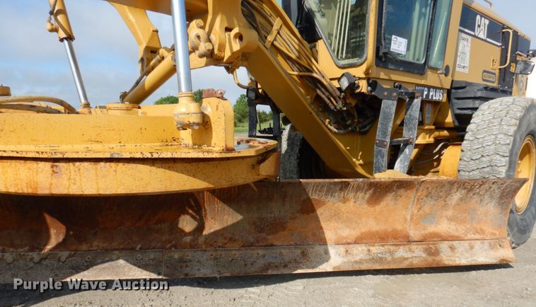 image for item DP5546 2005 Caterpillar 140H VHP  motor grader