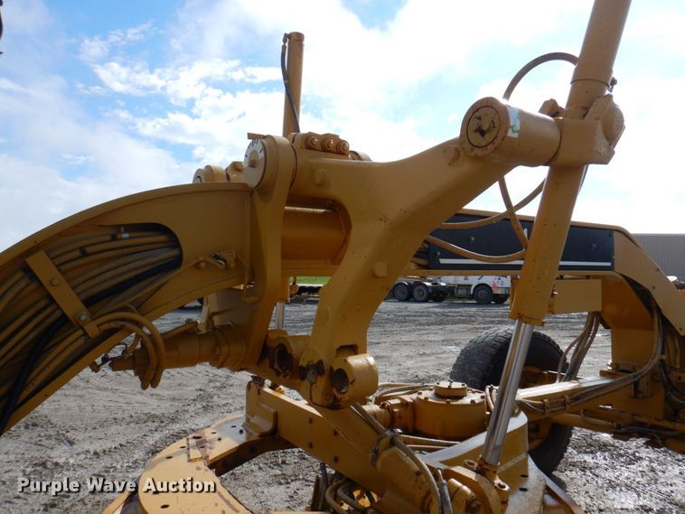 image for item DP5546 2005 Caterpillar 140H VHP  motor grader