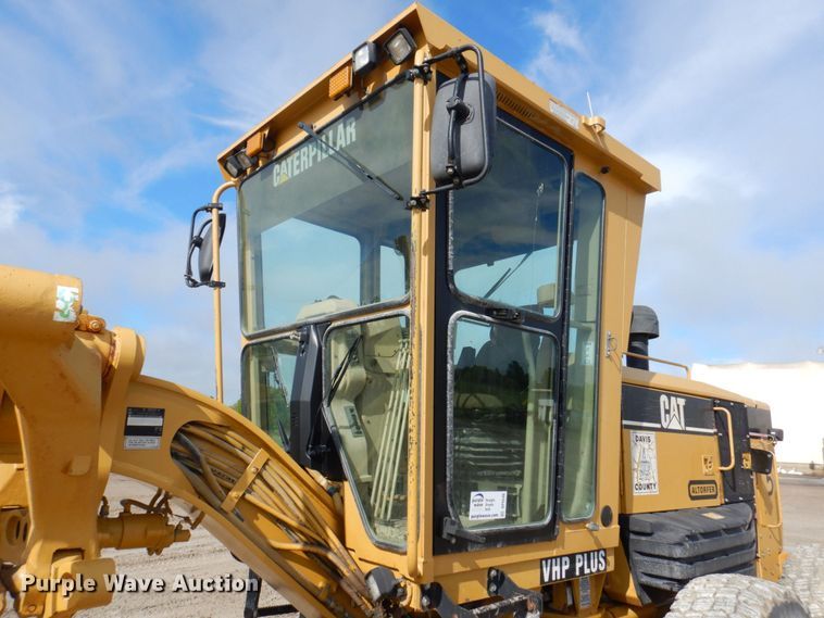 image for item DP5546 2005 Caterpillar 140H VHP  motor grader