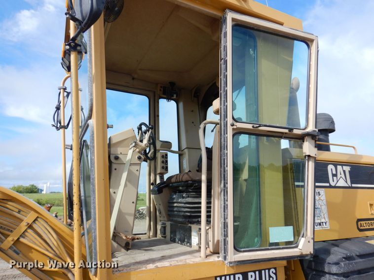 image for item DP5546 2005 Caterpillar 140H VHP  motor grader