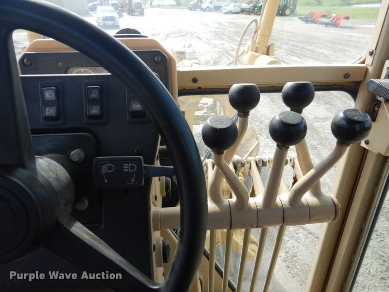 image for item DP5546 2005 Caterpillar 140H VHP  motor grader