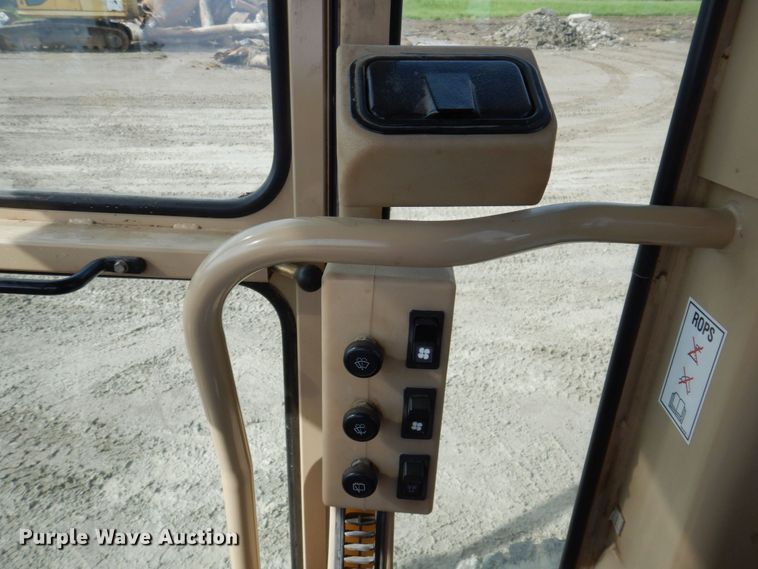 image for item DP5546 2005 Caterpillar 140H VHP  motor grader