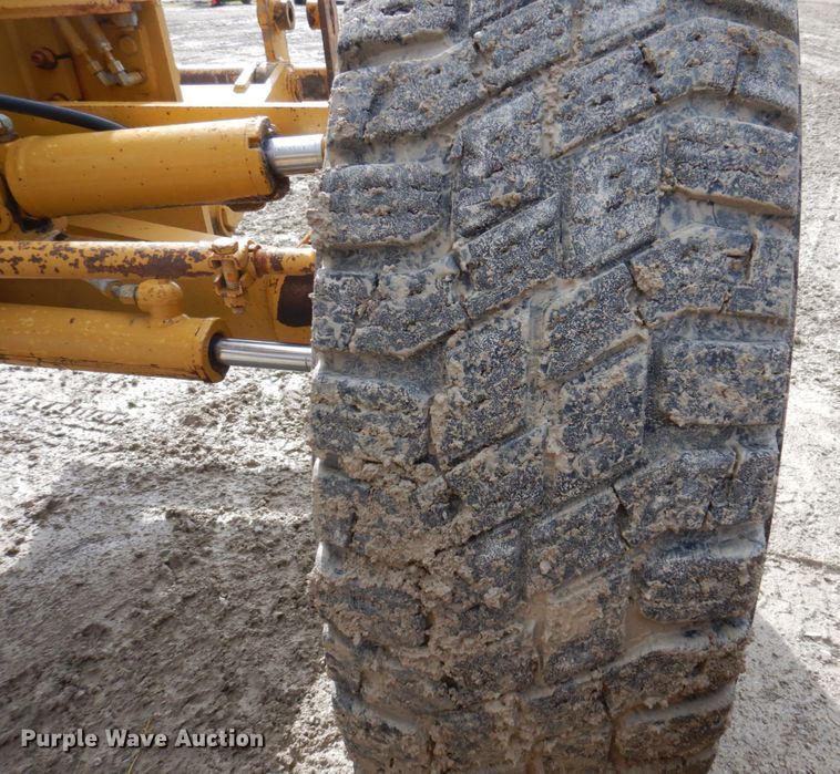 image for item DP5546 2005 Caterpillar 140H VHP  motor grader