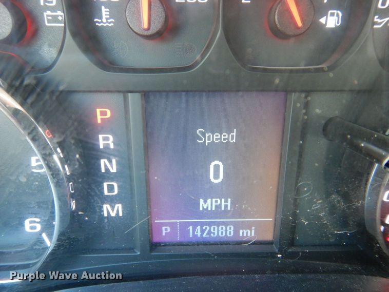 image for item DP5547 2015 Chevrolet Silverado 1500  Crew Cab pickup truck