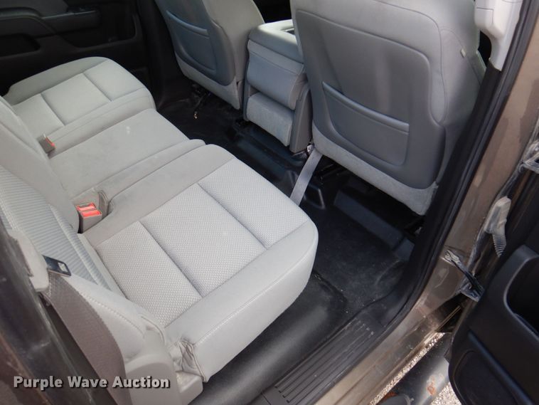 image for item DP5547 2015 Chevrolet Silverado 1500  Crew Cab pickup truck