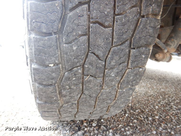 image for item DP5547 2015 Chevrolet Silverado 1500  Crew Cab pickup truck