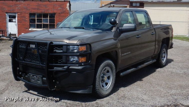 image for item DP5548 2015 Chevrolet Silverado 1500  Crew Cab pickup truck