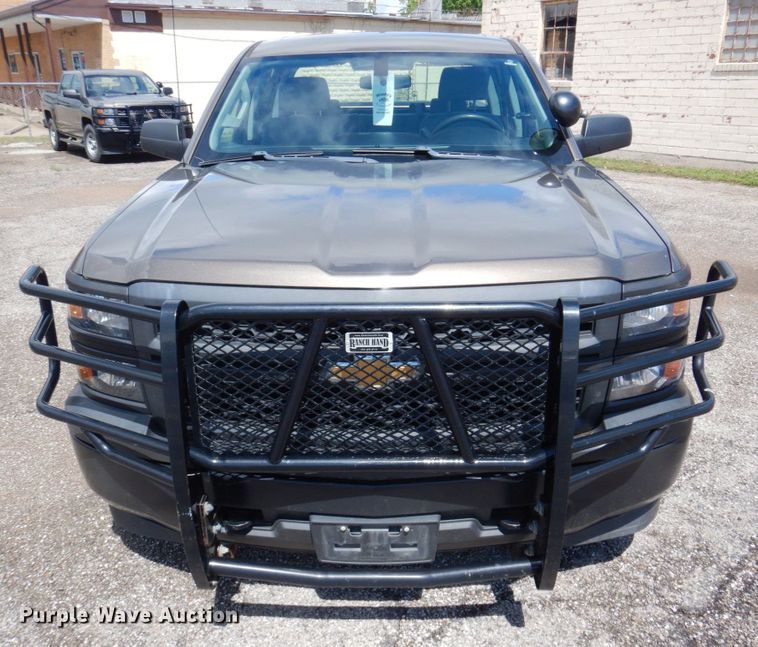 image for item DP5548 2015 Chevrolet Silverado 1500  Crew Cab pickup truck