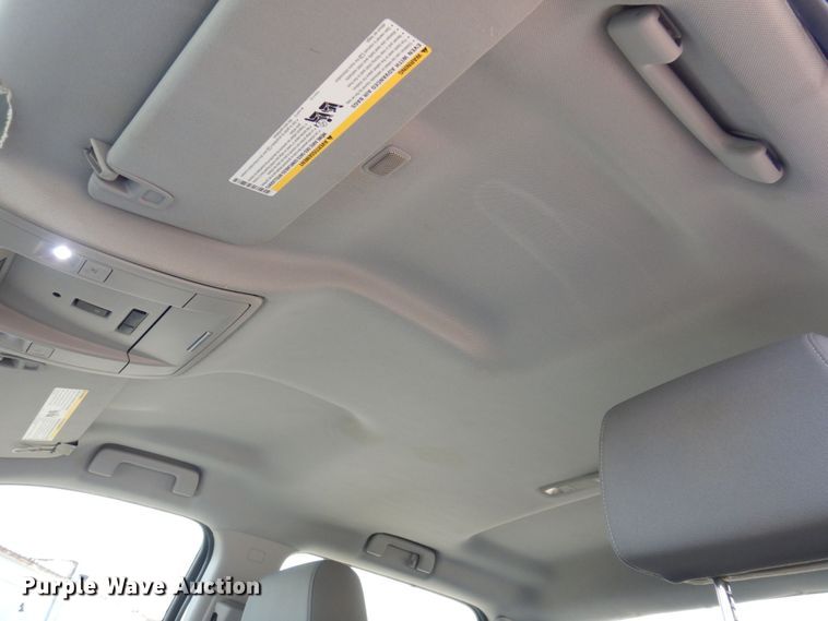 image for item DP5548 2015 Chevrolet Silverado 1500  Crew Cab pickup truck