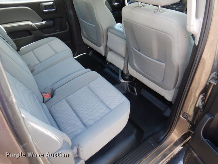 image for item DP5548 2015 Chevrolet Silverado 1500  Crew Cab pickup truck