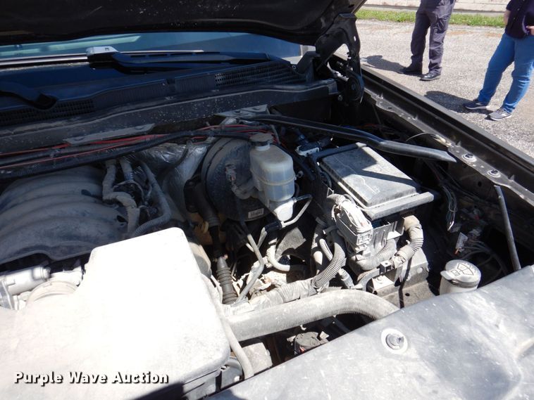 image for item DP5548 2015 Chevrolet Silverado 1500  Crew Cab pickup truck