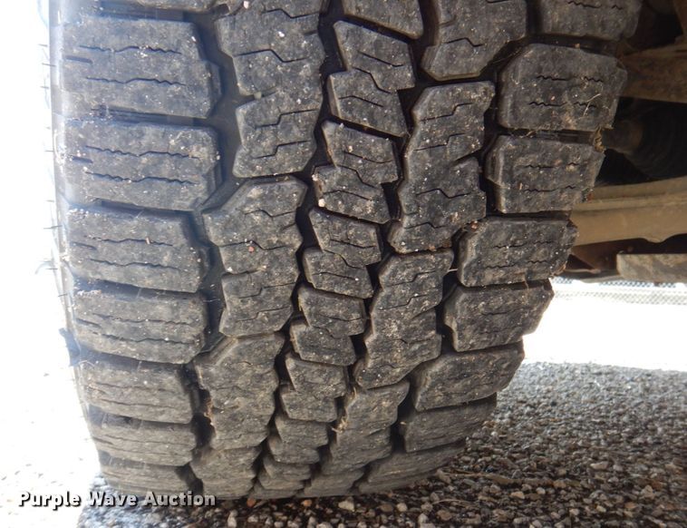 image for item DP5548 2015 Chevrolet Silverado 1500  Crew Cab pickup truck