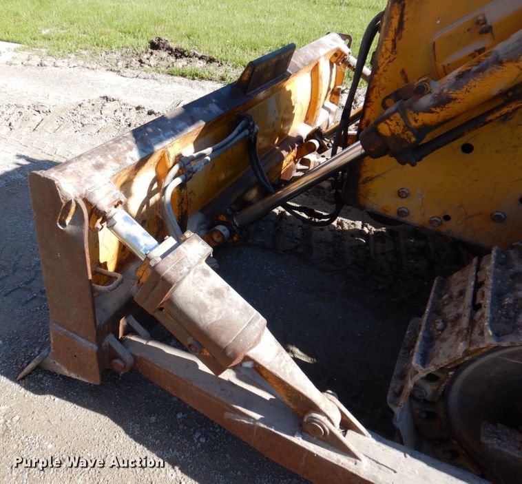 image for item DP5558 1967 Caterpillar D5  dozer