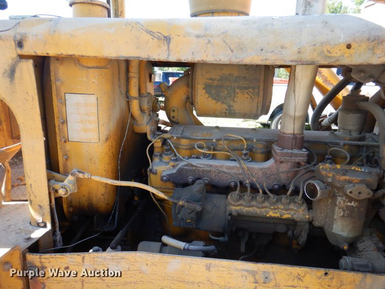 image for item DP5558 1967 Caterpillar D5  dozer