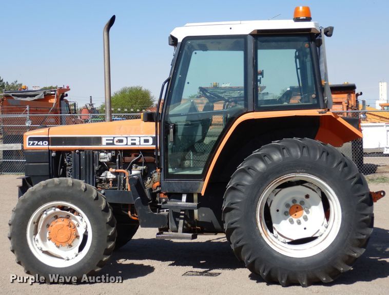 image for item DR1188 Ford 7740  MFWD tractor