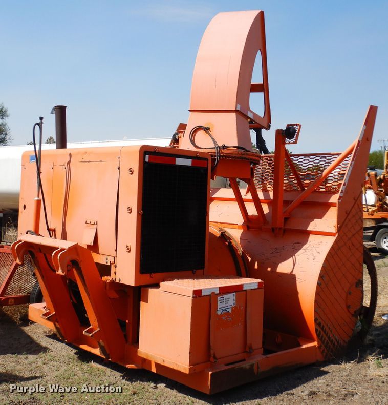 image for item DR1189 1995 Kodiak  snow blower