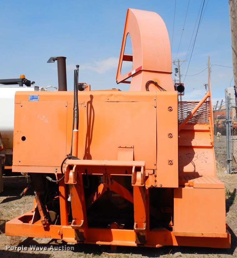 image for item DR1189 1995 Kodiak  snow blower