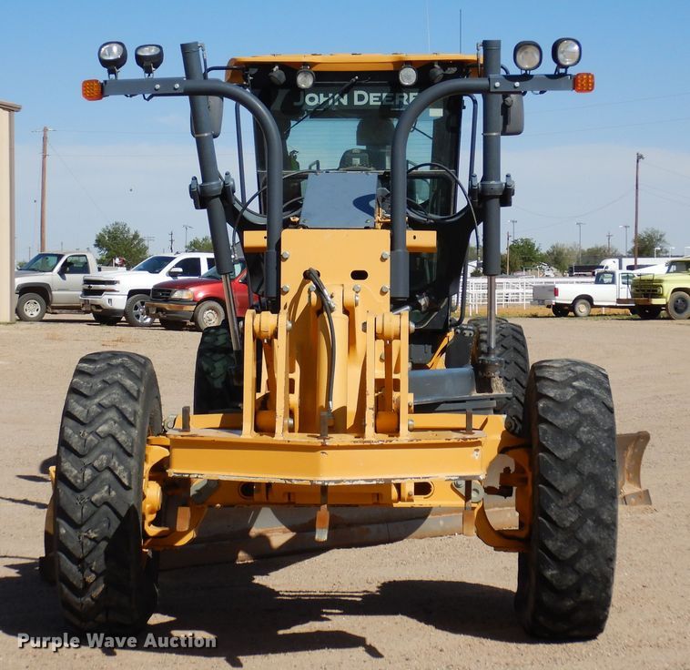 image for item DR1194 2011 John Deere 770G  motor grader