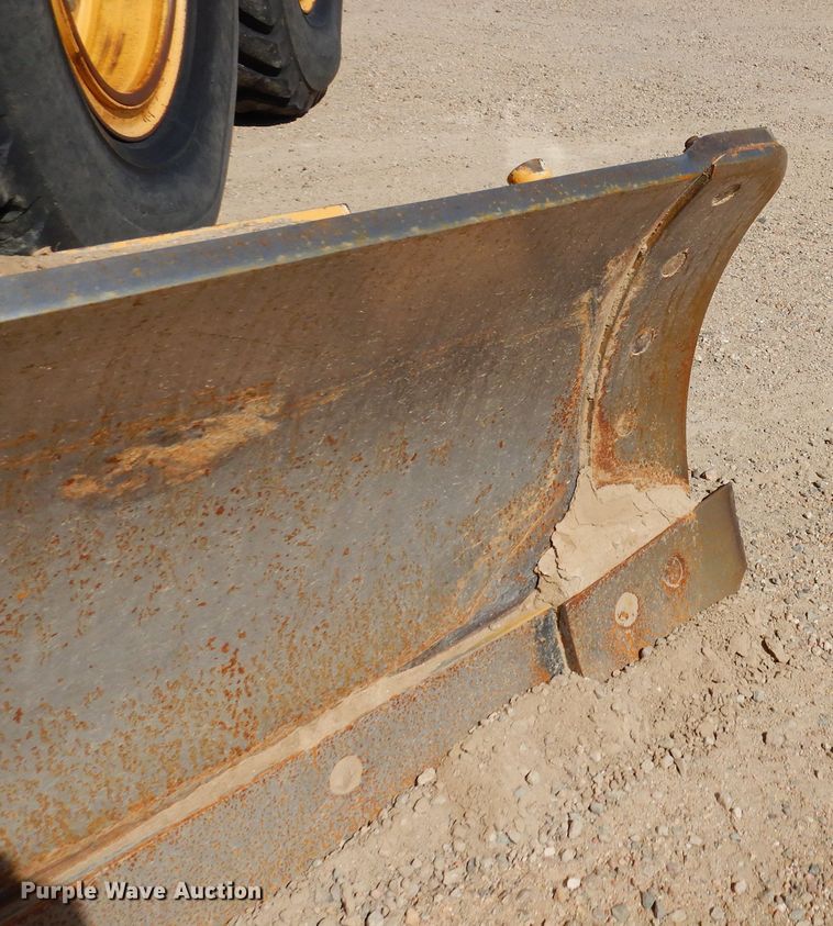 image for item DR1194 2011 John Deere 770G  motor grader