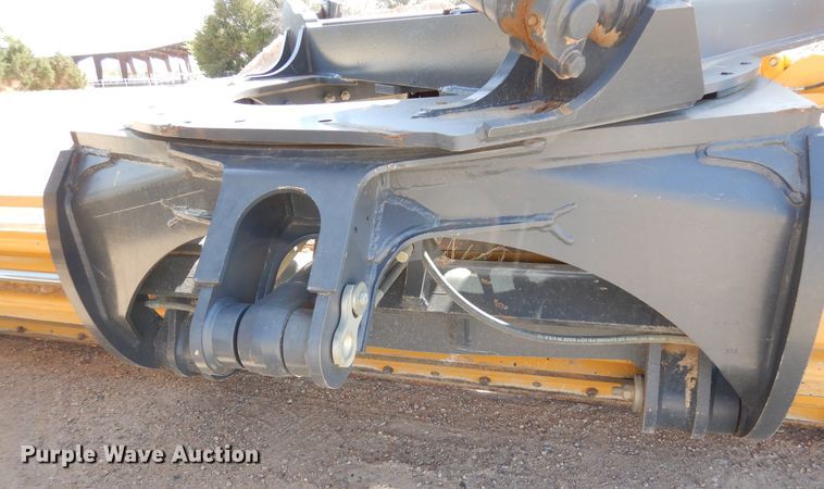 image for item DR1194 2011 John Deere 770G  motor grader