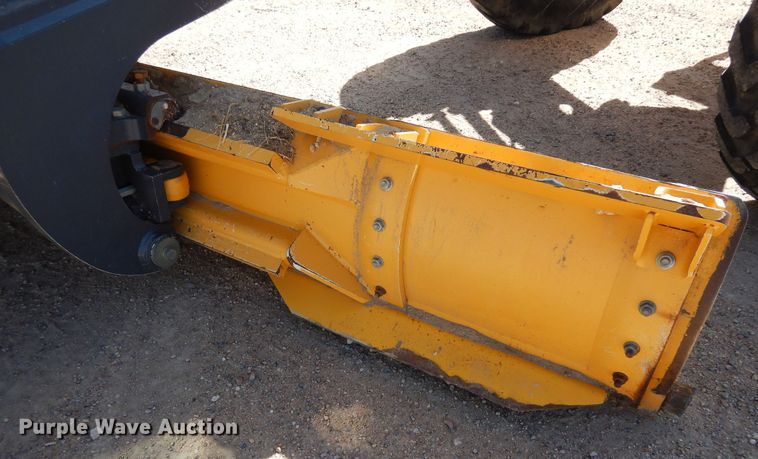 image for item DR1194 2011 John Deere 770G  motor grader