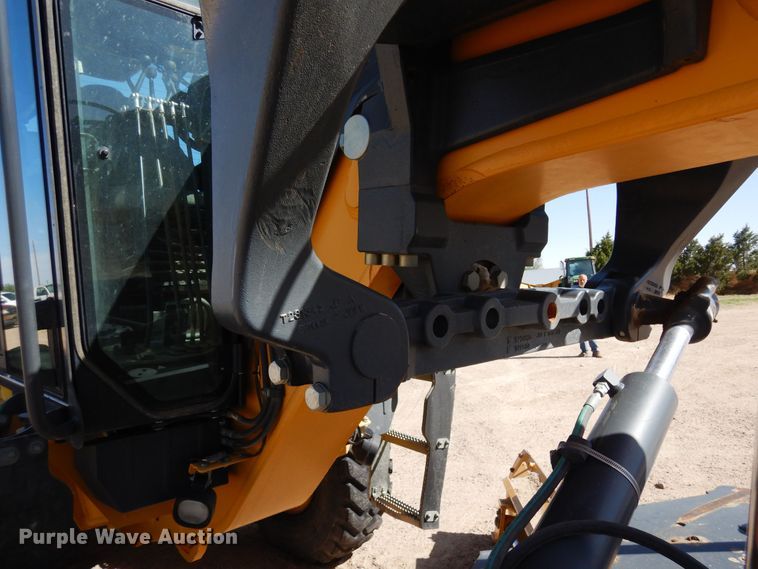 image for item DR1194 2011 John Deere 770G  motor grader