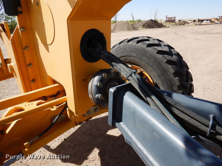 image for item DR1194 2011 John Deere 770G  motor grader