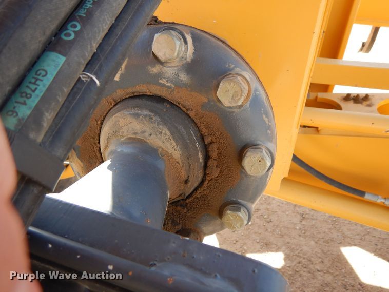 image for item DR1194 2011 John Deere 770G  motor grader