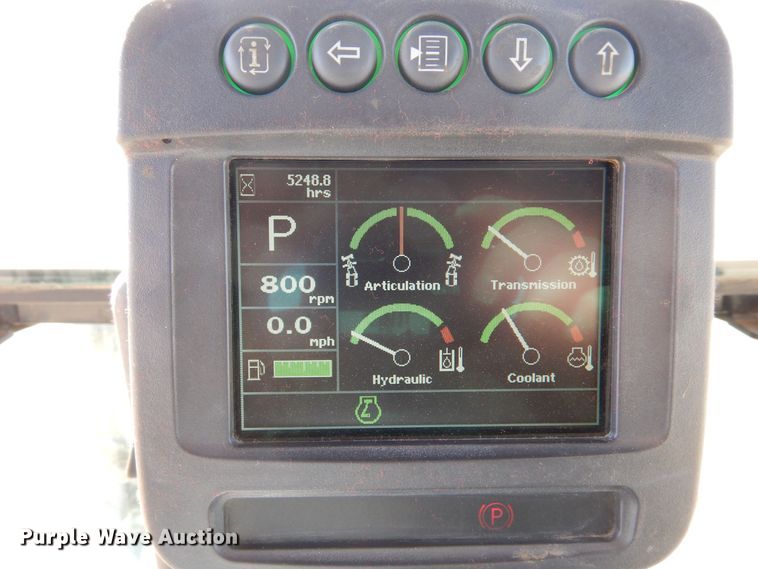 image for item DR1194 2011 John Deere 770G  motor grader