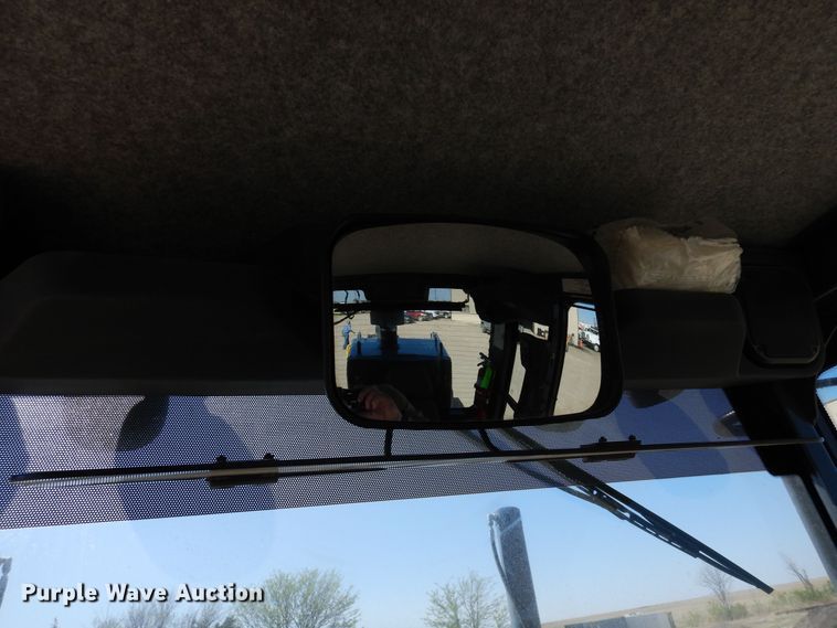 image for item DR1194 2011 John Deere 770G  motor grader