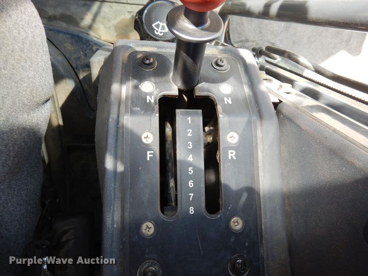 image for item DR1194 2011 John Deere 770G  motor grader