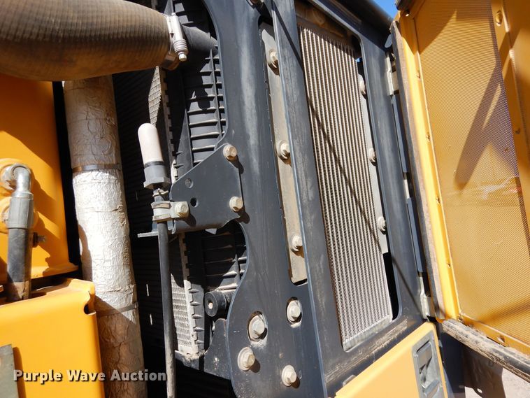 image for item DR1194 2011 John Deere 770G  motor grader