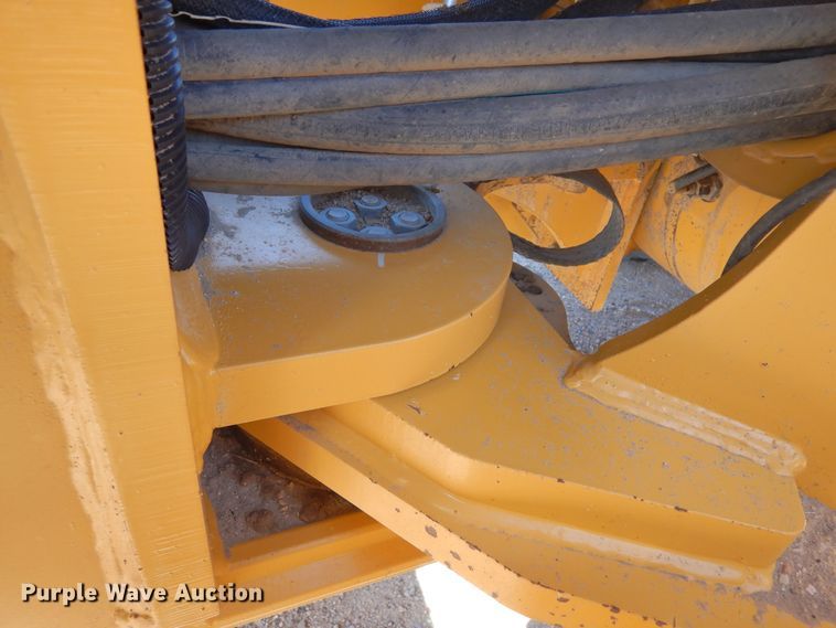 image for item DR1194 2011 John Deere 770G  motor grader