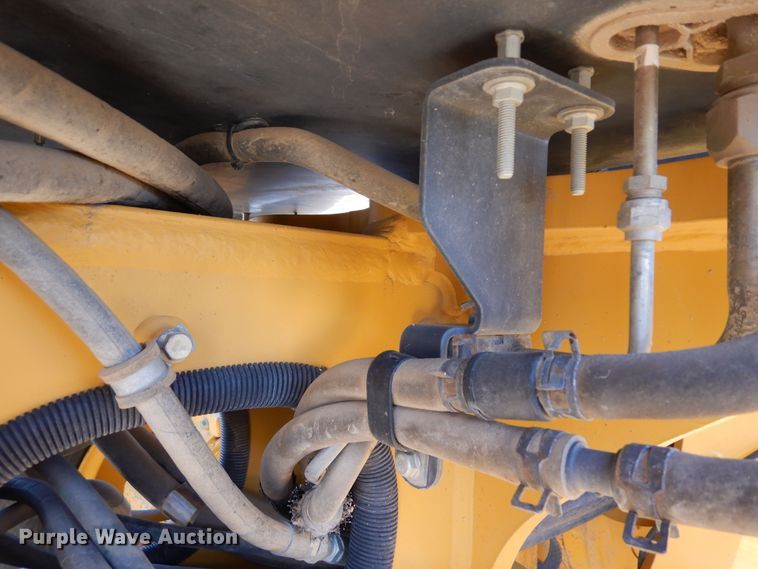 image for item DR1194 2011 John Deere 770G  motor grader