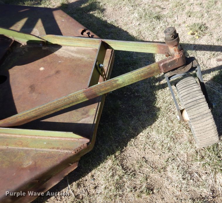 image for item DR1197 1974 Ford 4000  tractor