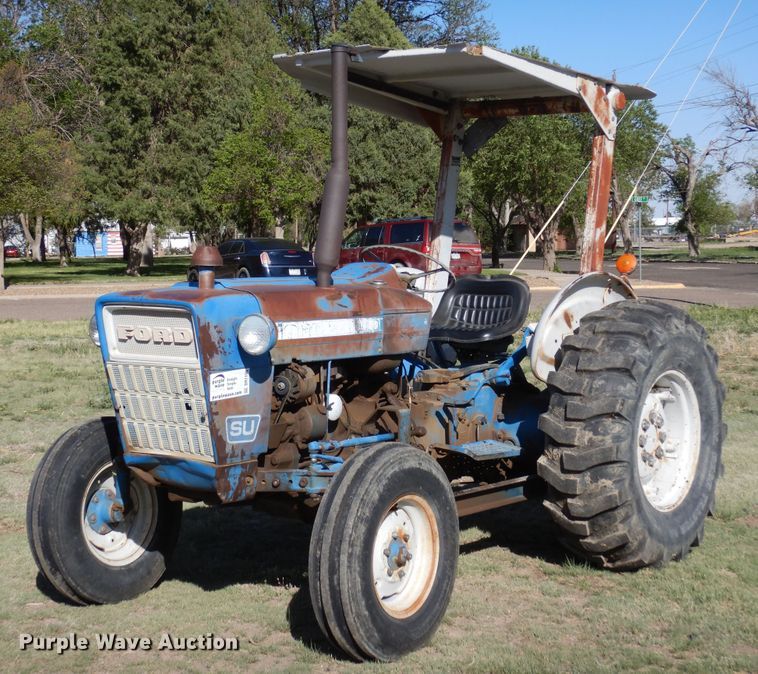 image for item DR1198 1974 Ford 4000  tractor