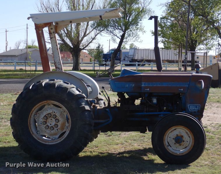 image for item DR1198 1974 Ford 4000  tractor